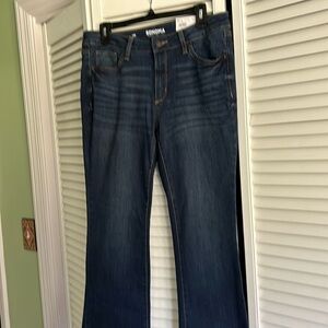 Sonoma Bootcut Jeans 10S New with Tags